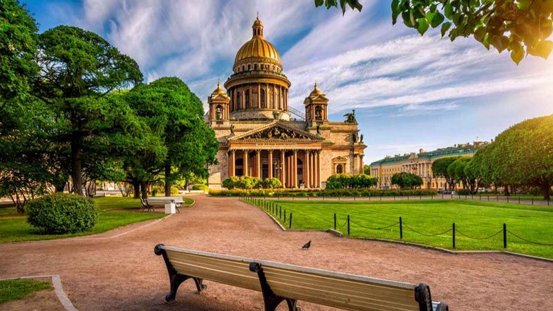 Меньше тысячи рублей! Перелет из Москвы в Санкт-Петербург за 999р. в одну сторону