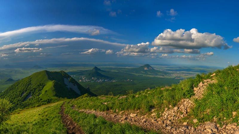 Горный туризм. Перелет из Москвы в Минеральные Воды за 6 098р. туда-обратно