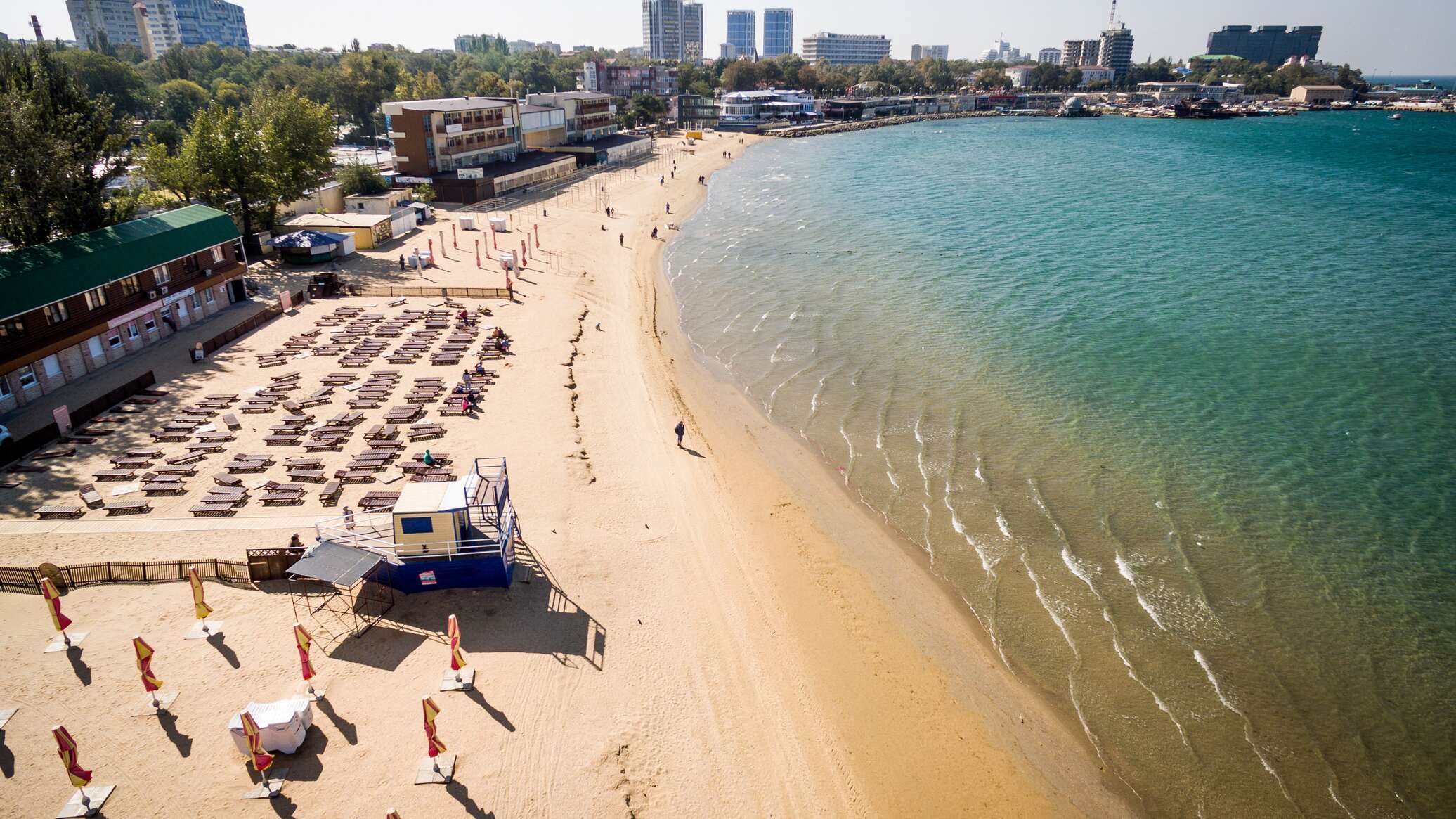 Пляжи Анапы закрыли для купания из-за непогоды