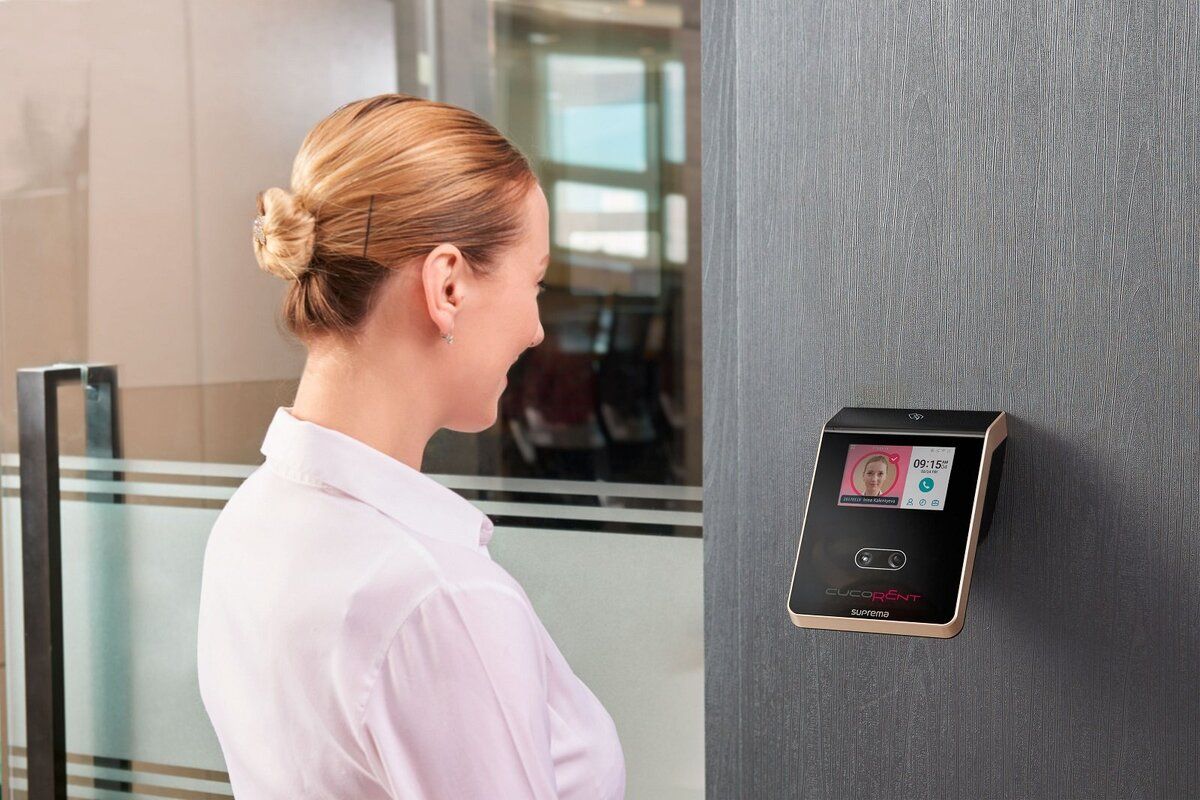 В России запустят сервис по заселению в отель по биометрии