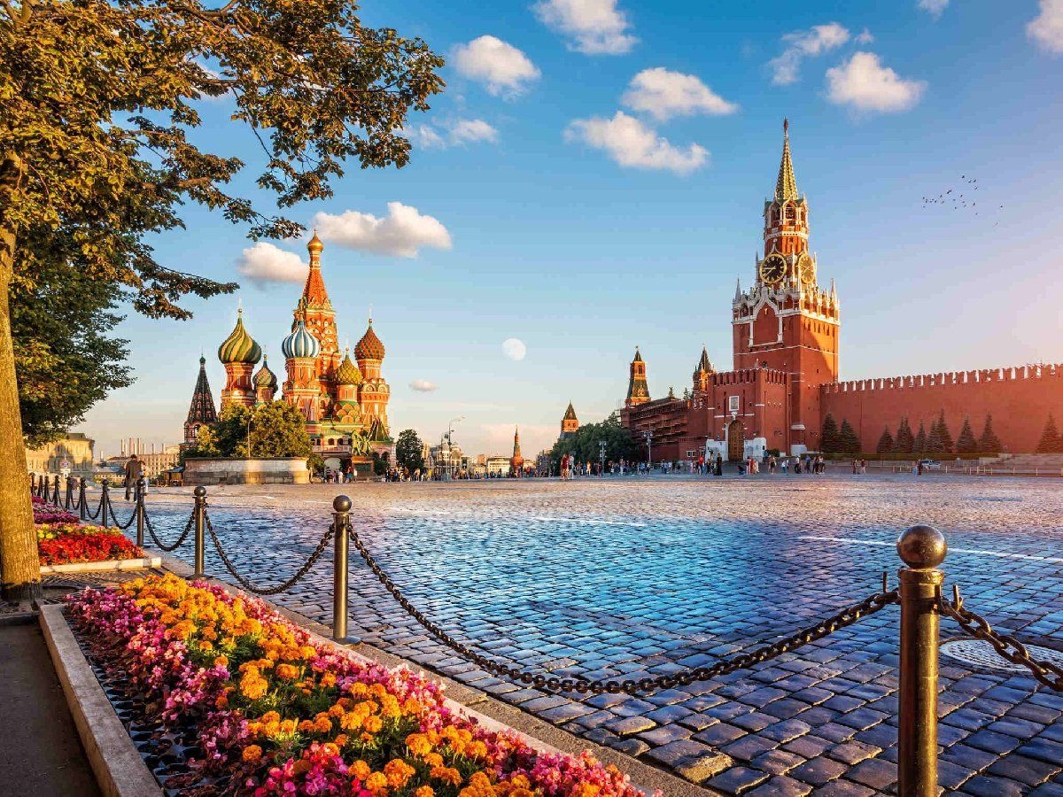 Почти 80% путешествующих россиян проведут весенние отпуска в поездках по стране