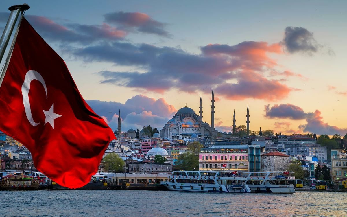 Российские туристы мечтают летать в Турцию бизнес-классом