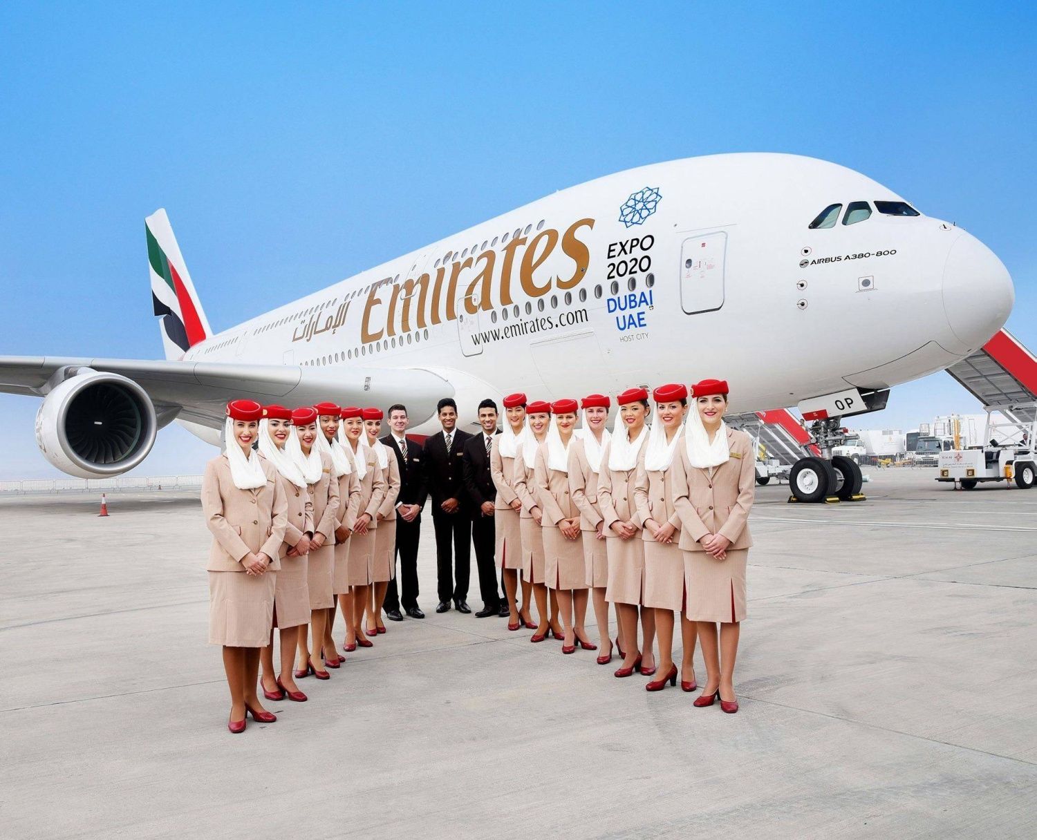Глава Emirates попросил извинение перед пассажирами
