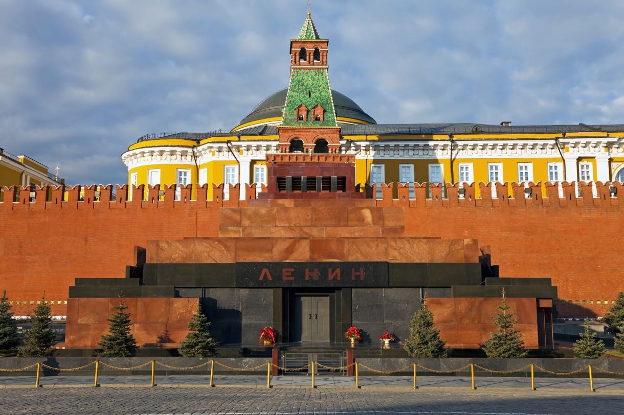 Мавзолей Ленина закроют с 23 апреля по 16 мая